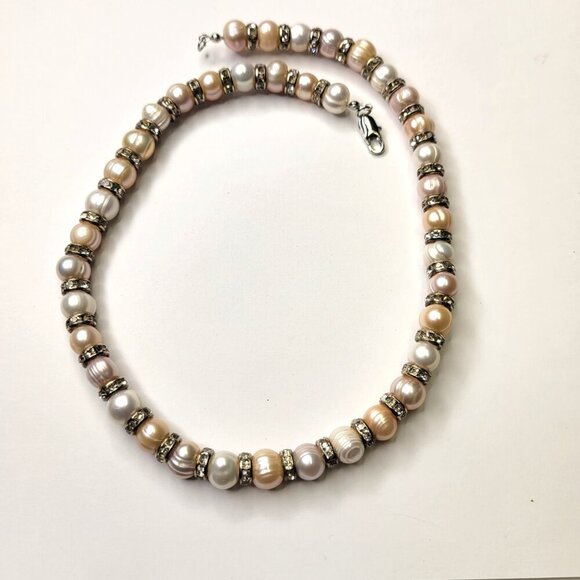 Pearl Statement Choker Necklace - Picture 7 of 10